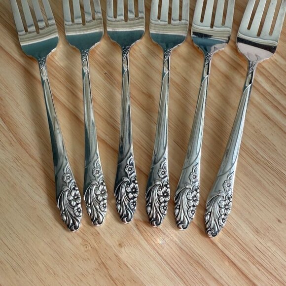 Oneida Evening Star Salad Forks Set Of 6 1950s Floral Pattern 6.75" Silver Plate - Picture 2 of 10